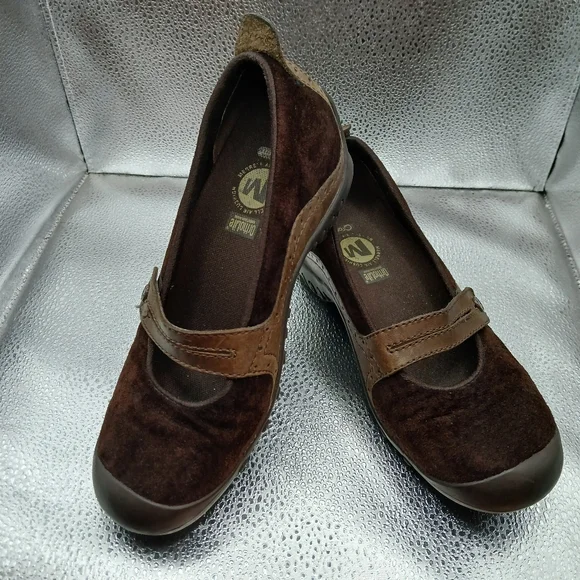 Merrell | Shoes | Merrell Brown Leather Slipon Loafers  display picture 3